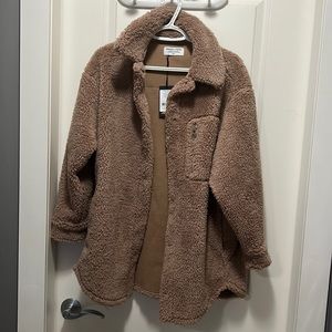 Smash and Tess x Kaitlyn Bristowe Uncorked Teddy Shacket